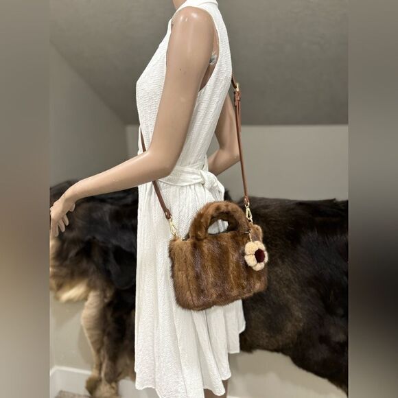 Handmade Real Muskrat Fur Top Handles Satchel With Mink Fur Flower Bag Charm - Picture 8 of 16